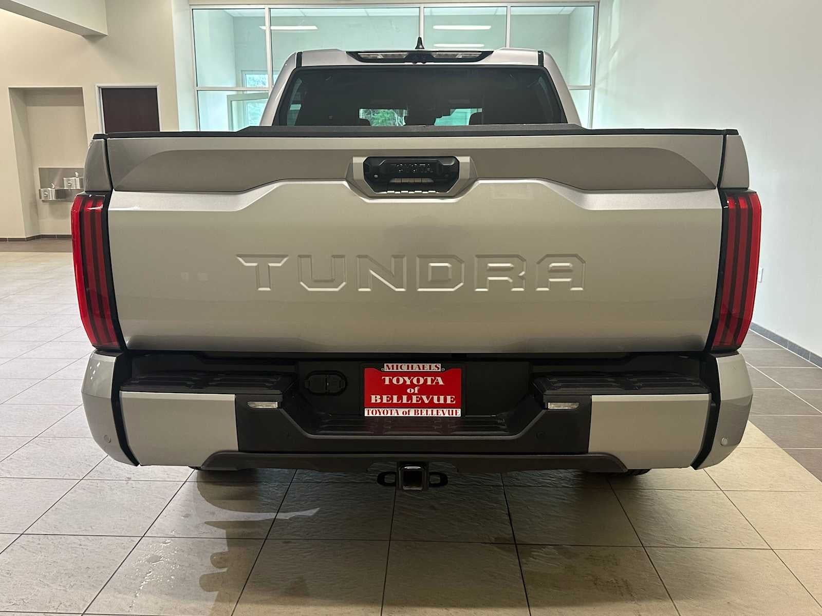 2025 Toyota Tundra SR5