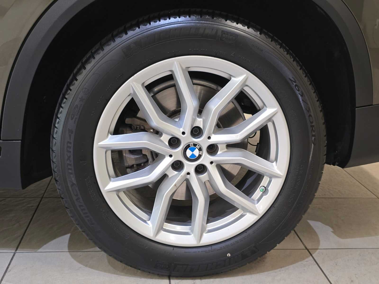 2021 BMW X5 xDrive40i xDrive40i