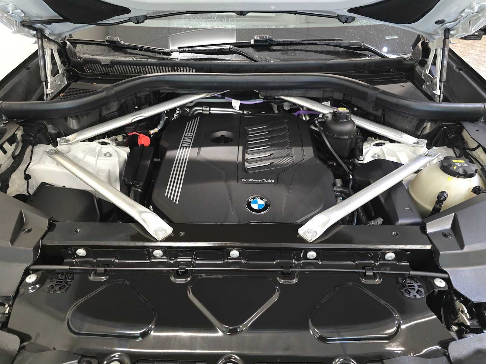 2023 BMW X6 xDrive40i xDrive40i
