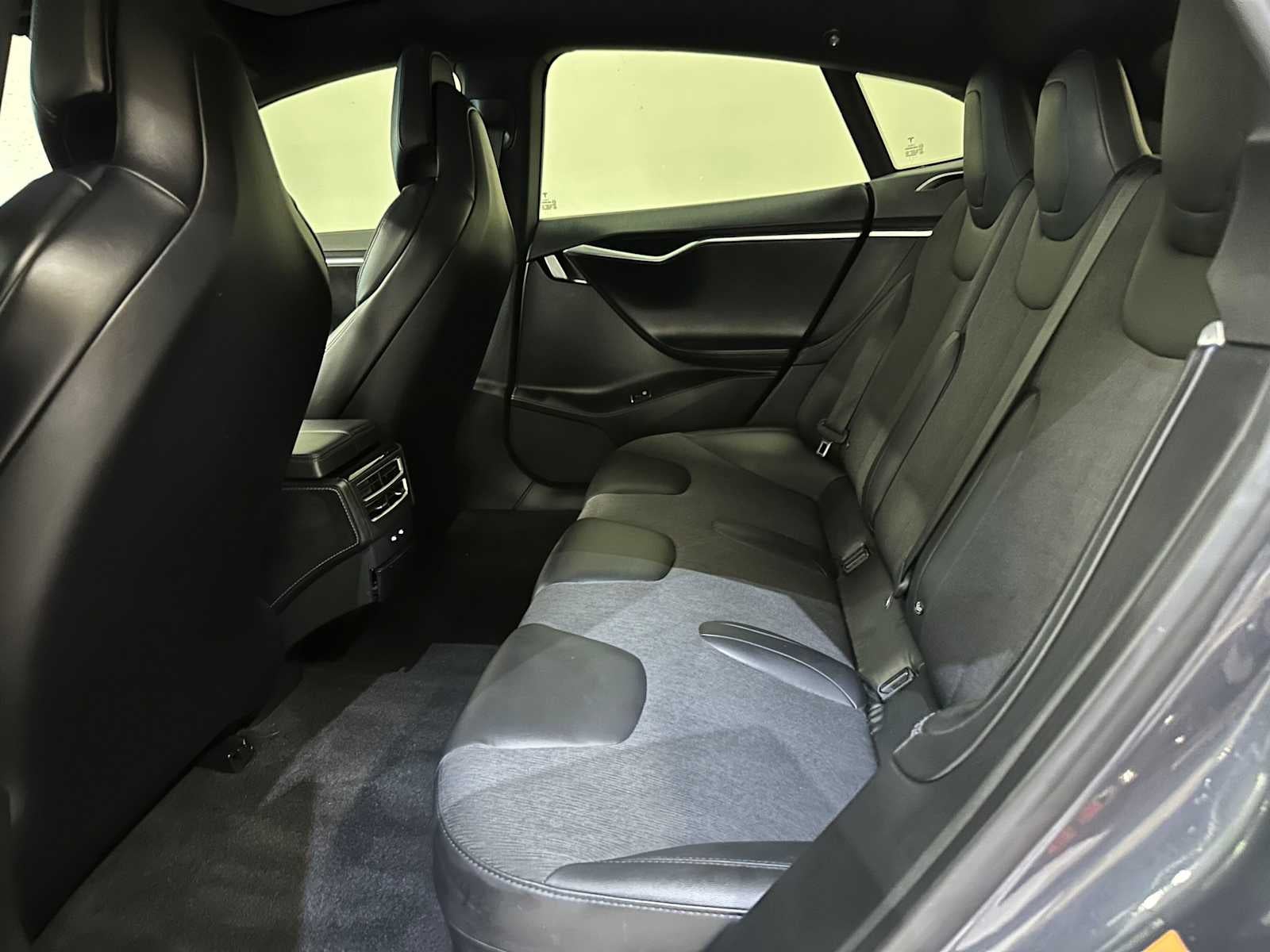 2017 Tesla Model S 75D