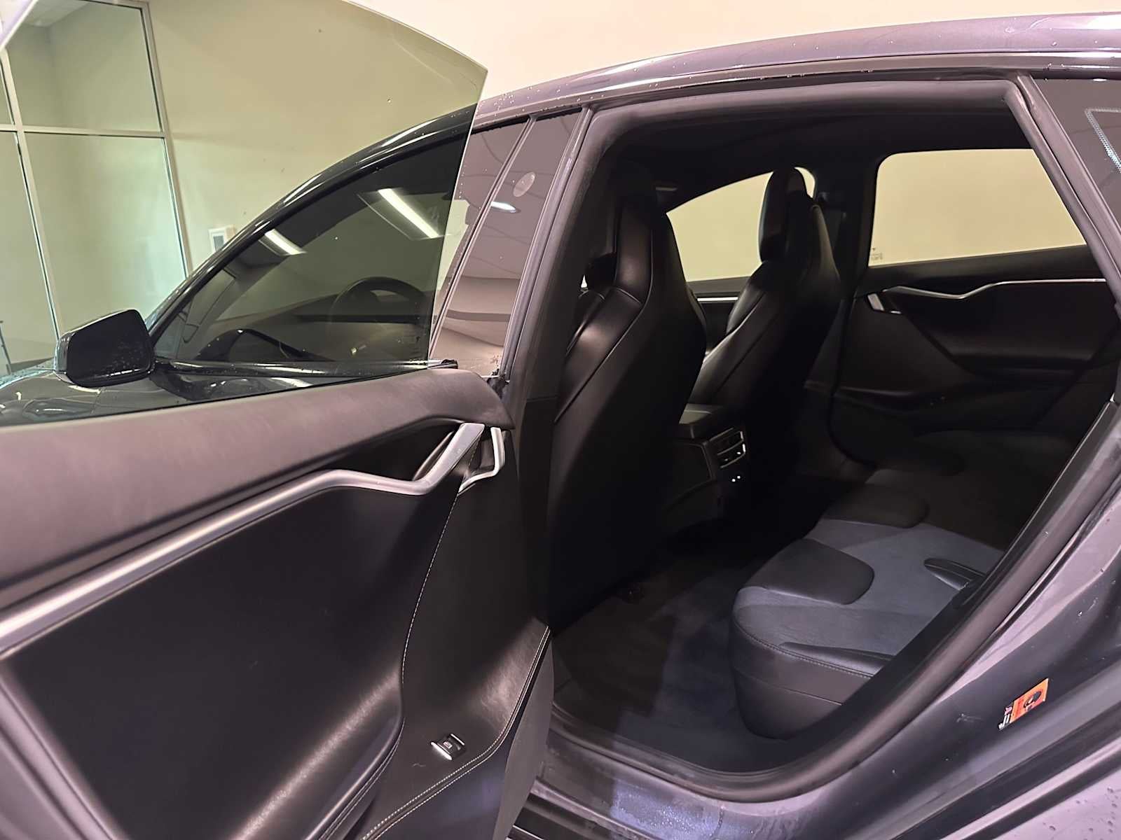 2017 Tesla Model S 75D