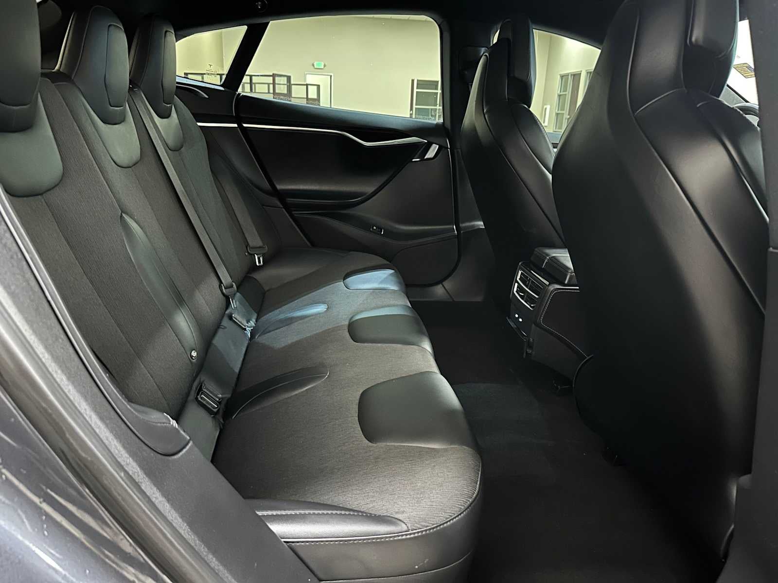 2017 Tesla Model S 75D