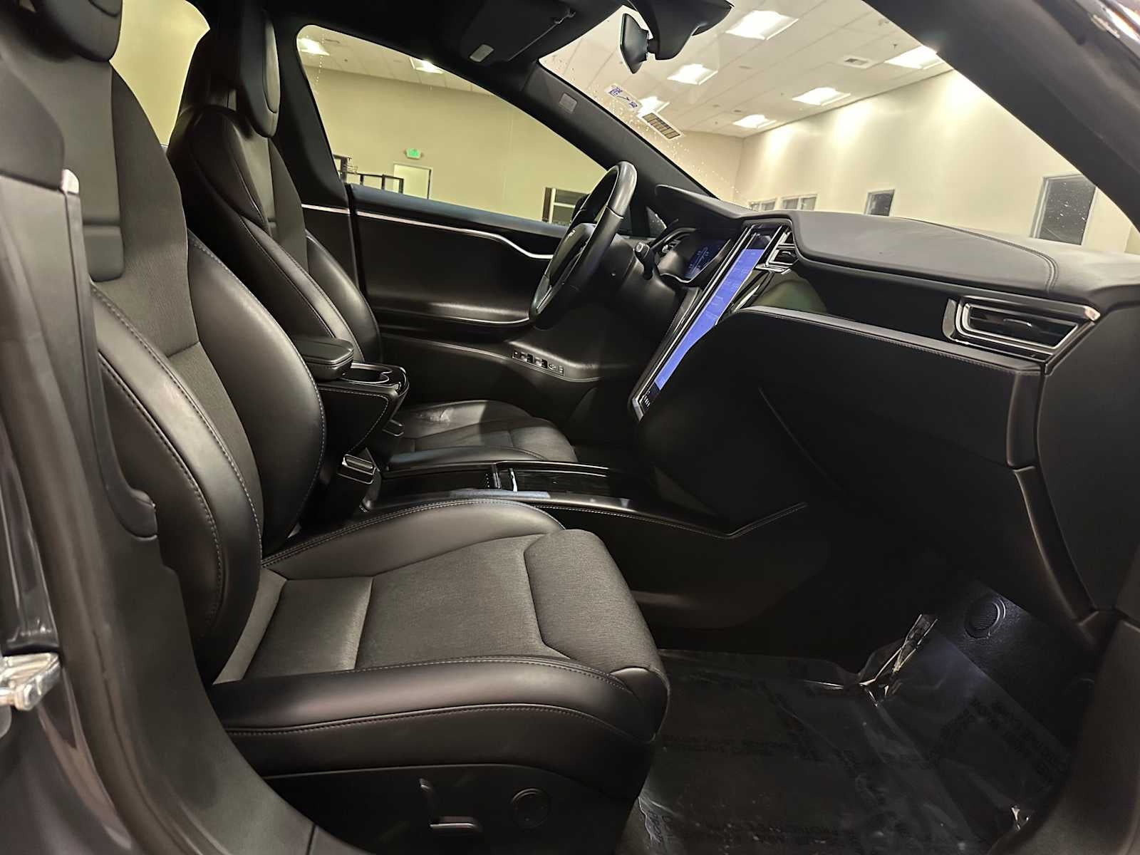 2017 Tesla Model S 75D