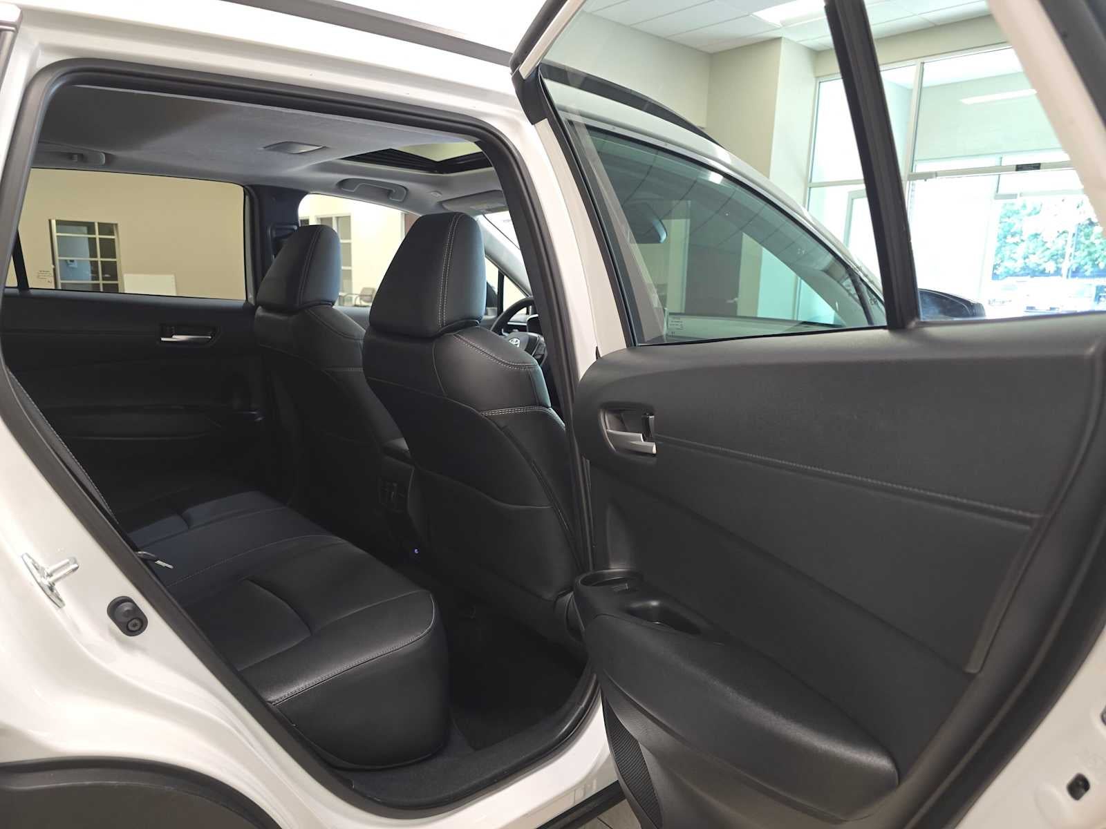 2025 Toyota Corolla Cross XLE