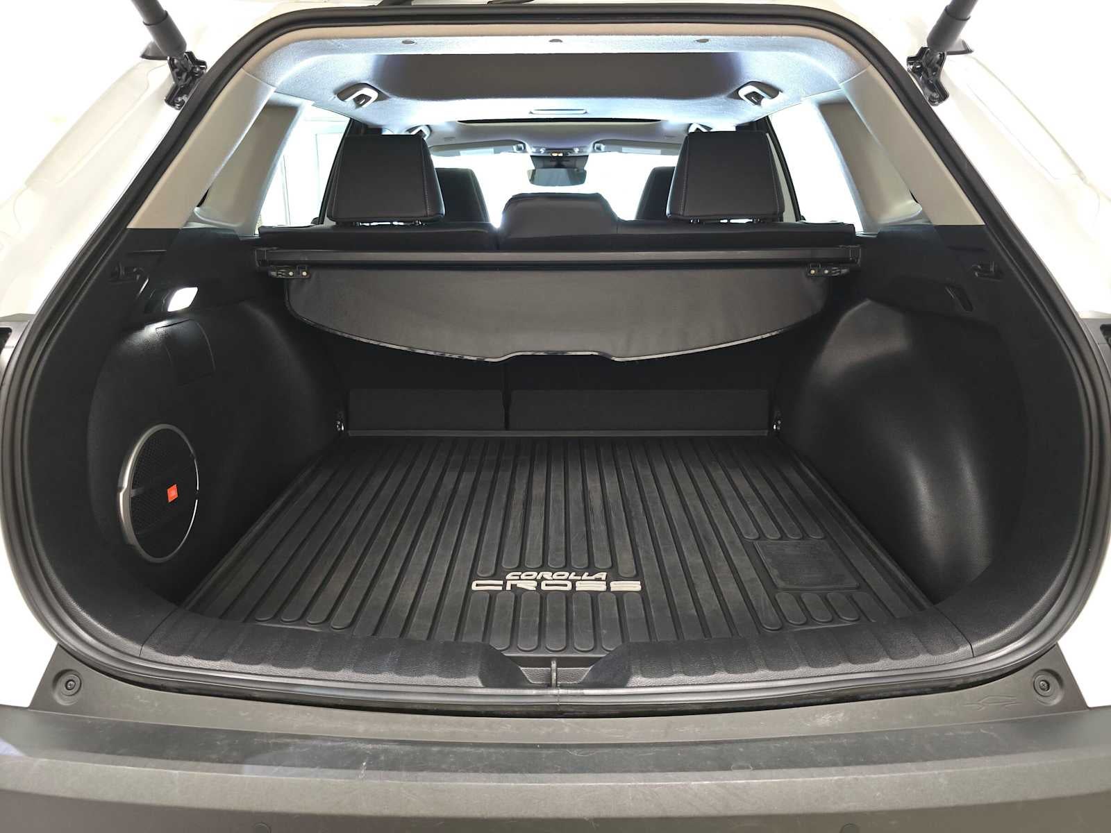 2025 Toyota Corolla Cross XLE