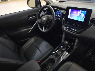 2024 Toyota Corolla Cross XLE