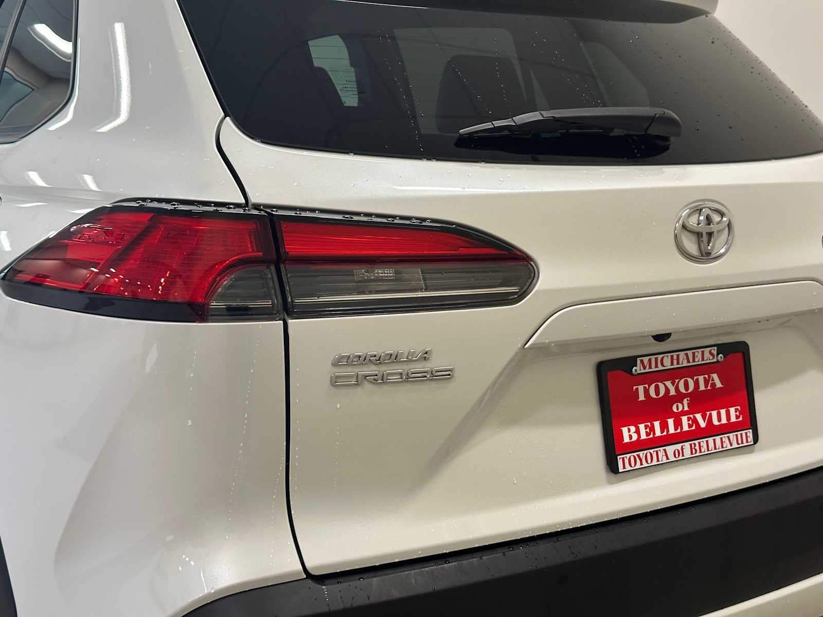 2023 Toyota Corolla Cross XLE