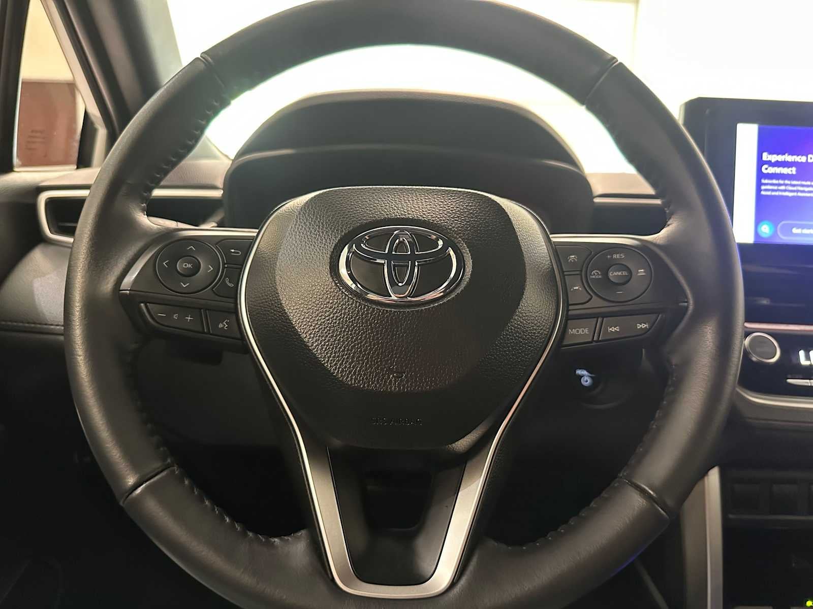 2024 Toyota Corolla Cross Hybrid SE