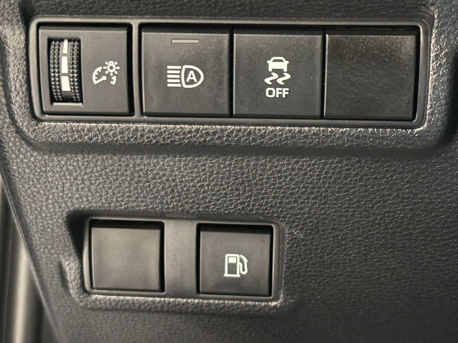 2024 Toyota Corolla Cross Hybrid SE