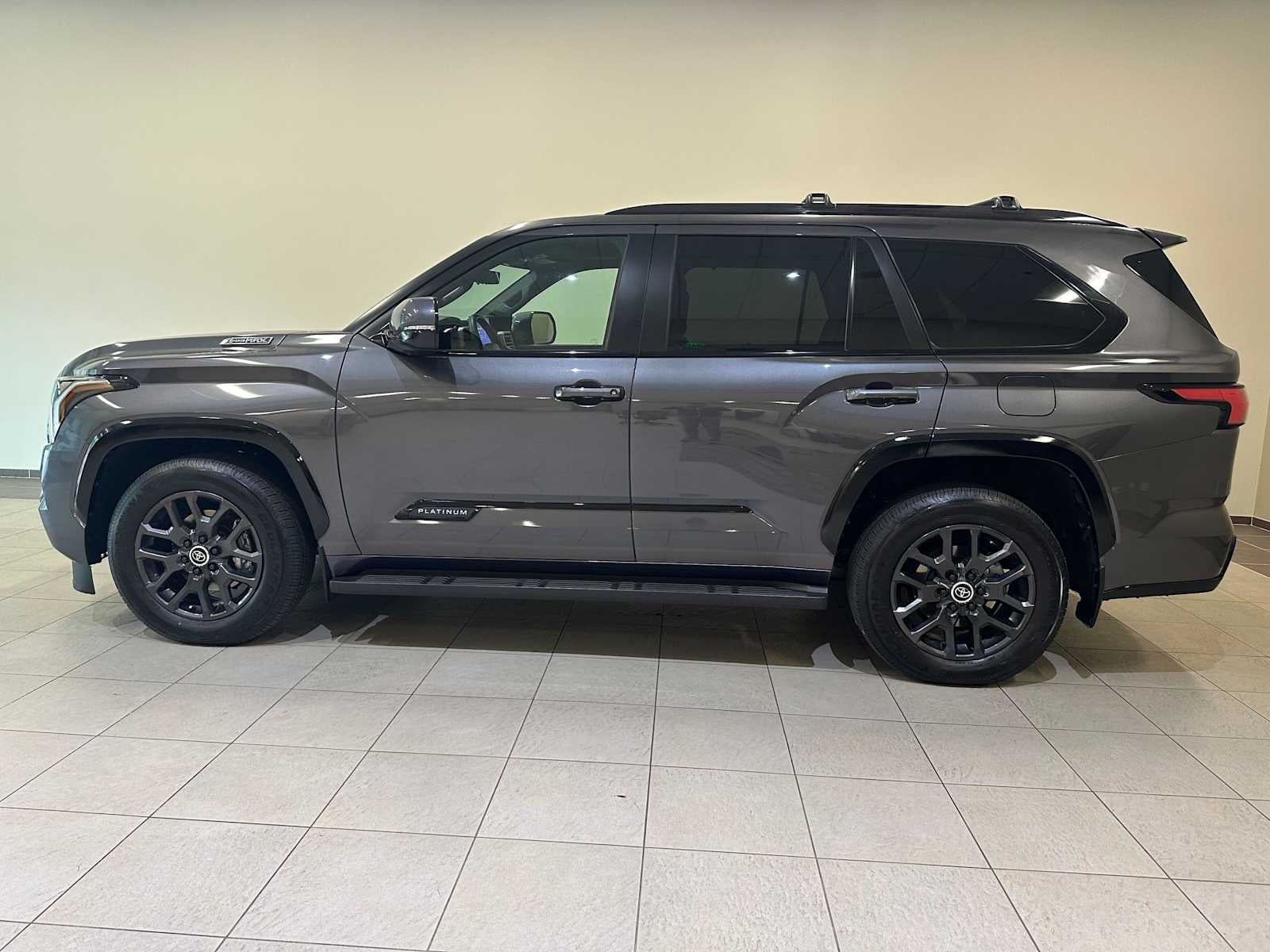 2024 Toyota Sequoia Platinum