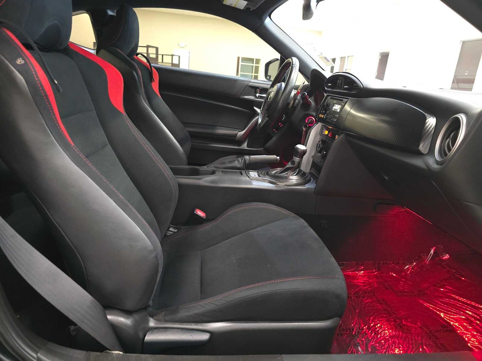 2013 Scion FR-S 2dr Cpe Auto (Natl)