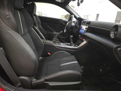 2025 Toyota GR86 Premium