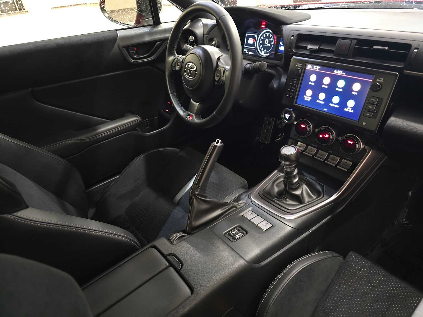 2025 Toyota GR86 Premium