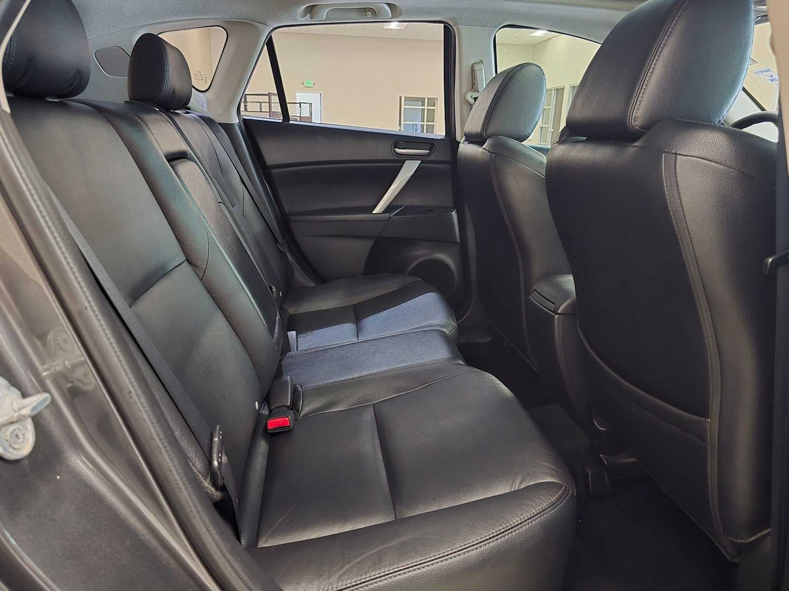 2013 Mazda Mazda3 i Grand Touring