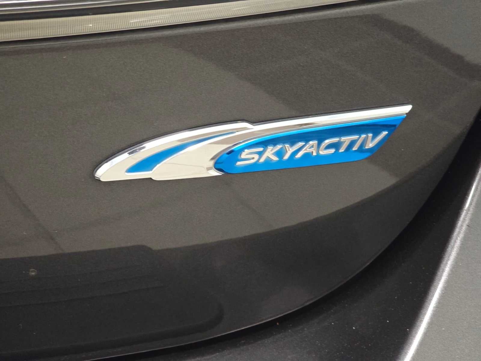 2013 Mazda Mazda3 i Grand Touring