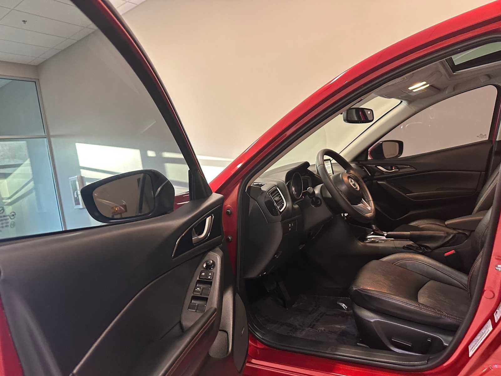 2015 Mazda Mazda3 i Grand Touring