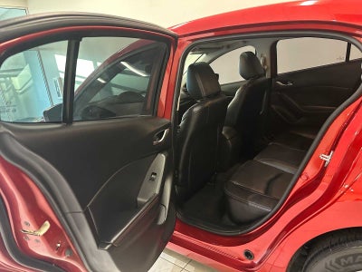 2015 Mazda Mazda3 i Grand Touring