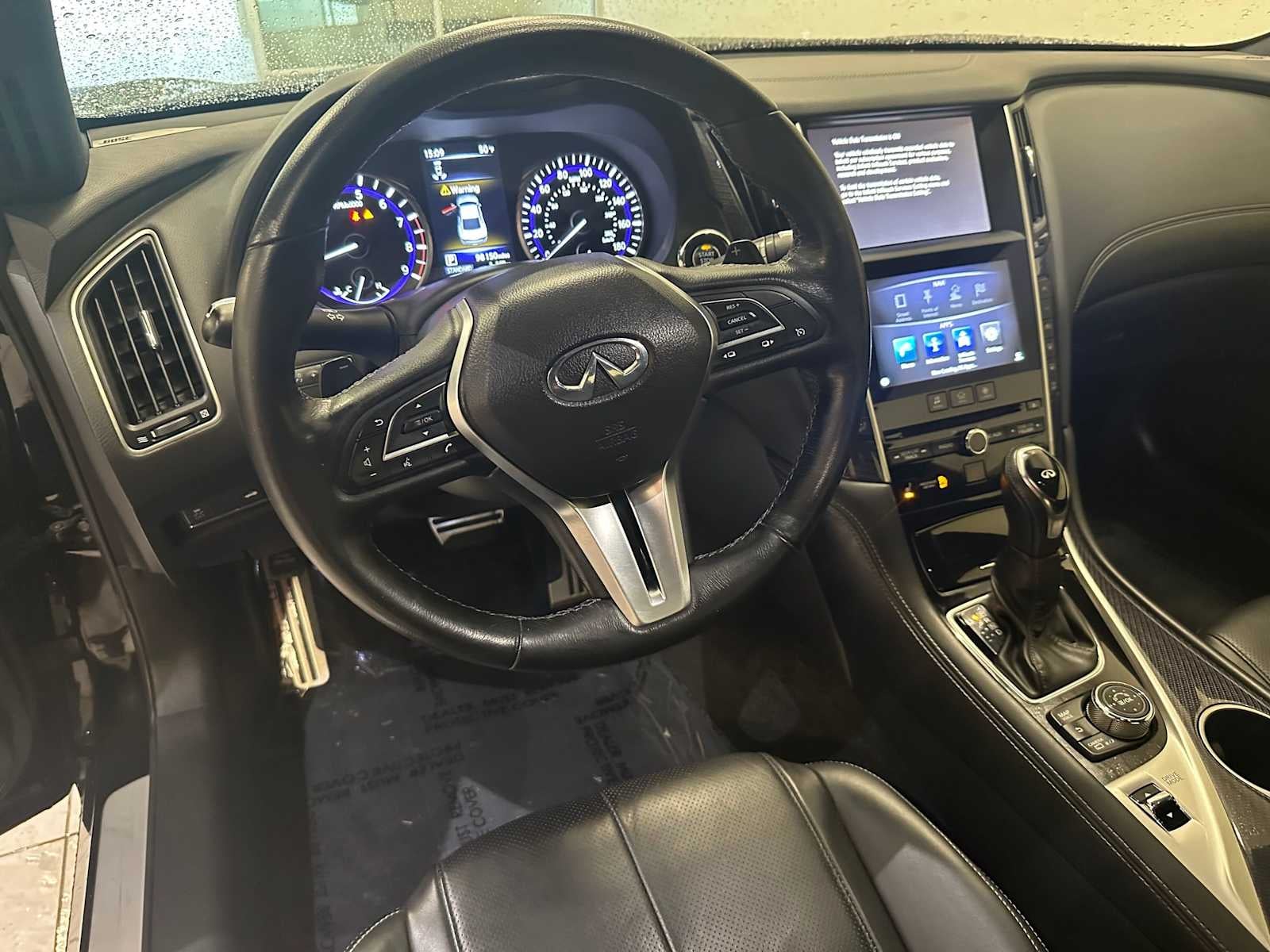 2018 INFINITI Q60 RED SPORT 400