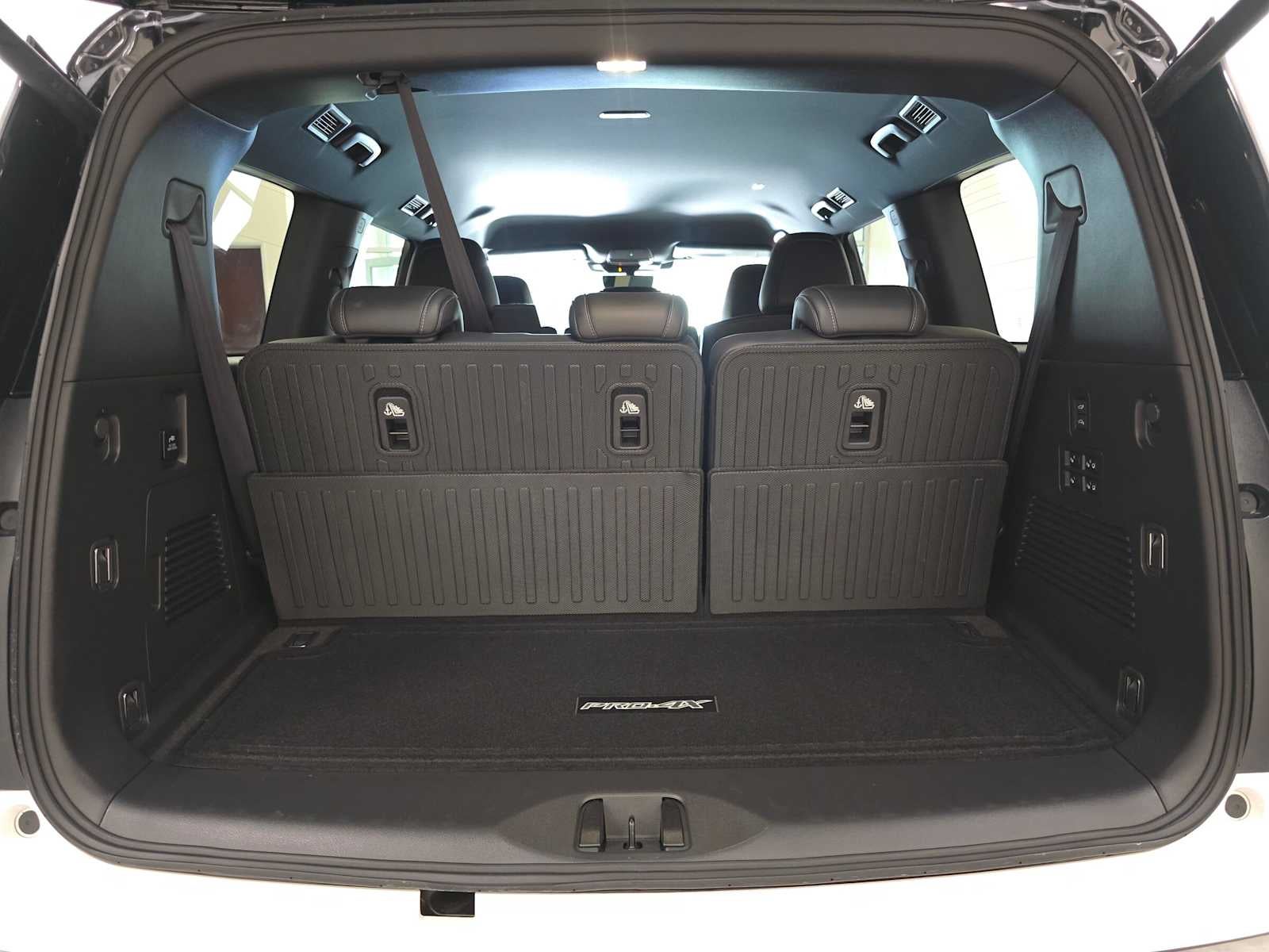 2025 Nissan Armada PRO-4X