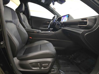 2025 Toyota Crown Signia XLE