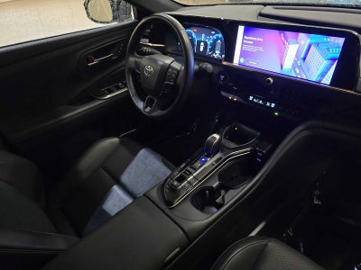2025 Toyota Crown Signia XLE