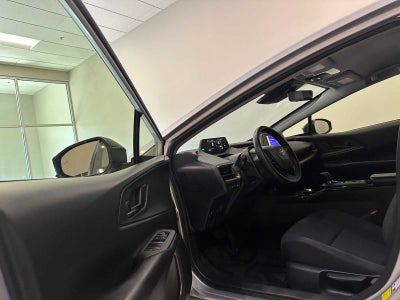 2024 Toyota Prius Prime SE
