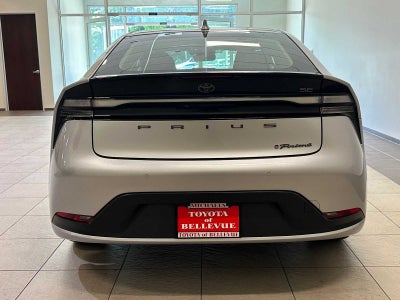 2024 Toyota Prius Prime SE