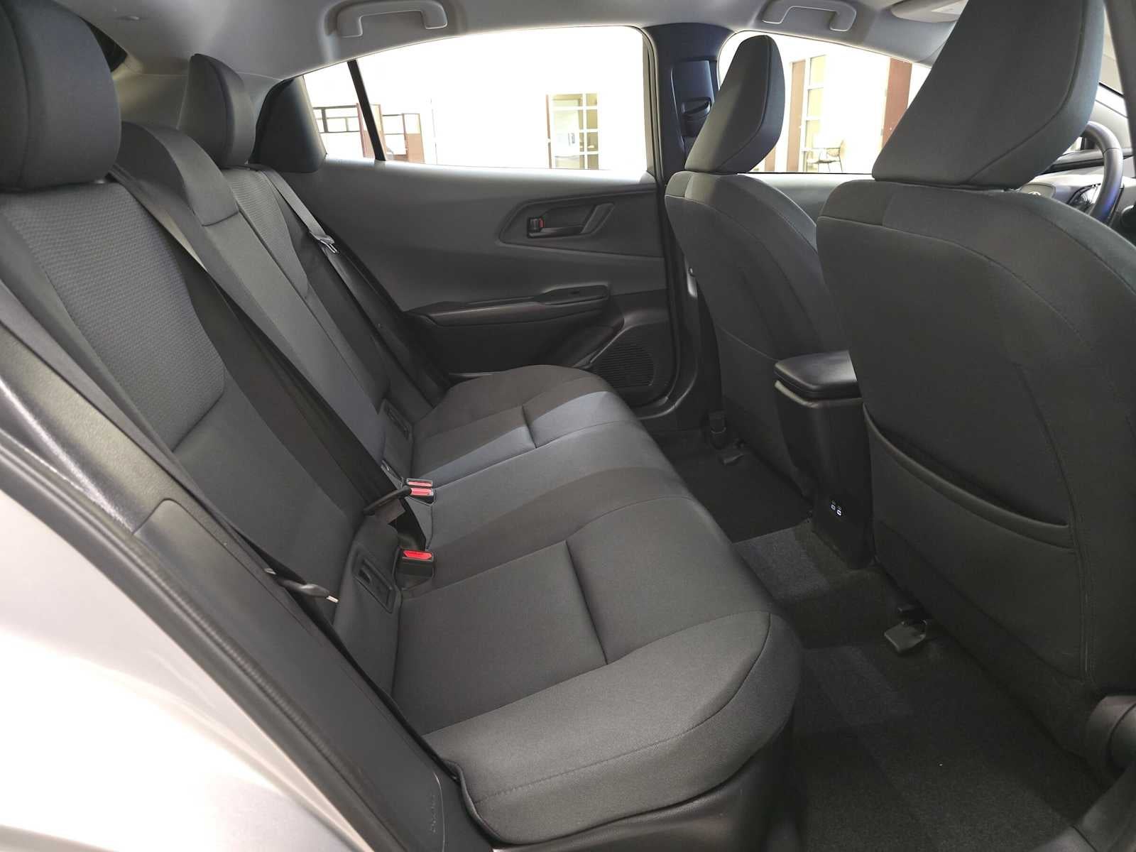 2024 Toyota Prius LE