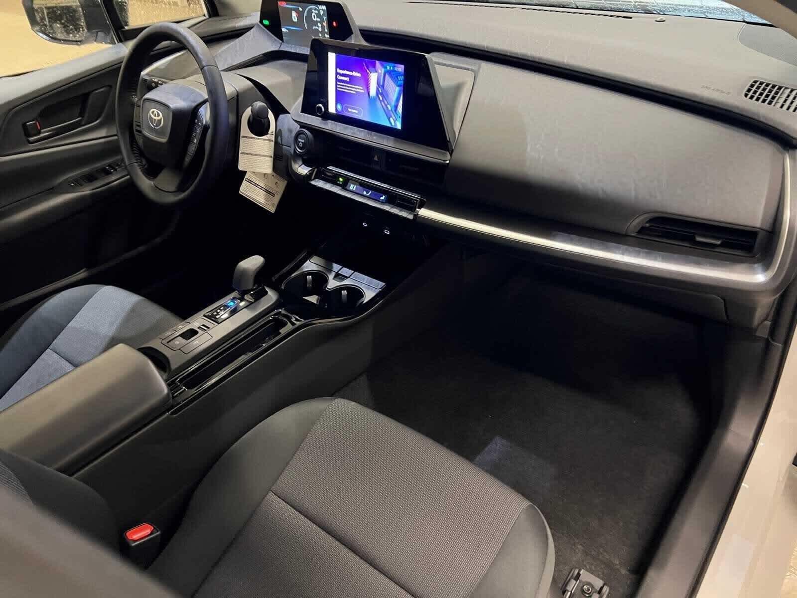 2024 Toyota Prius LE