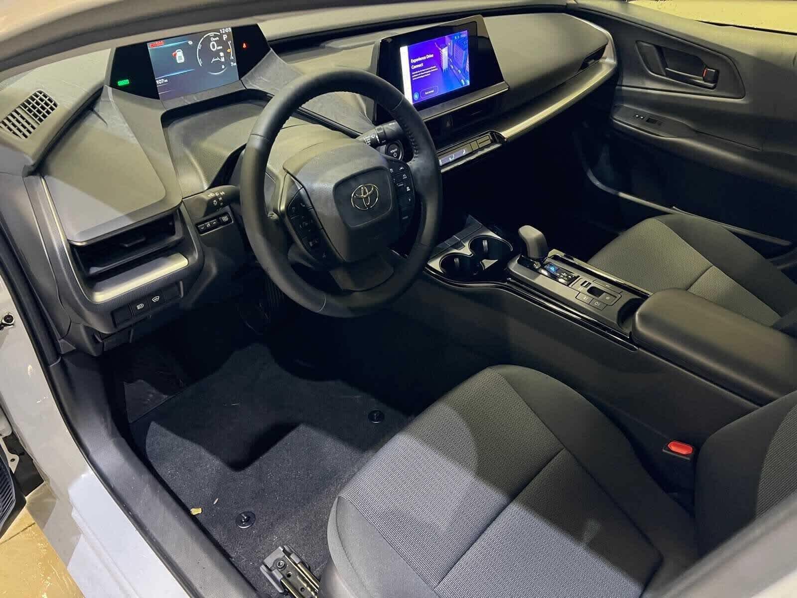 2024 Toyota Prius LE