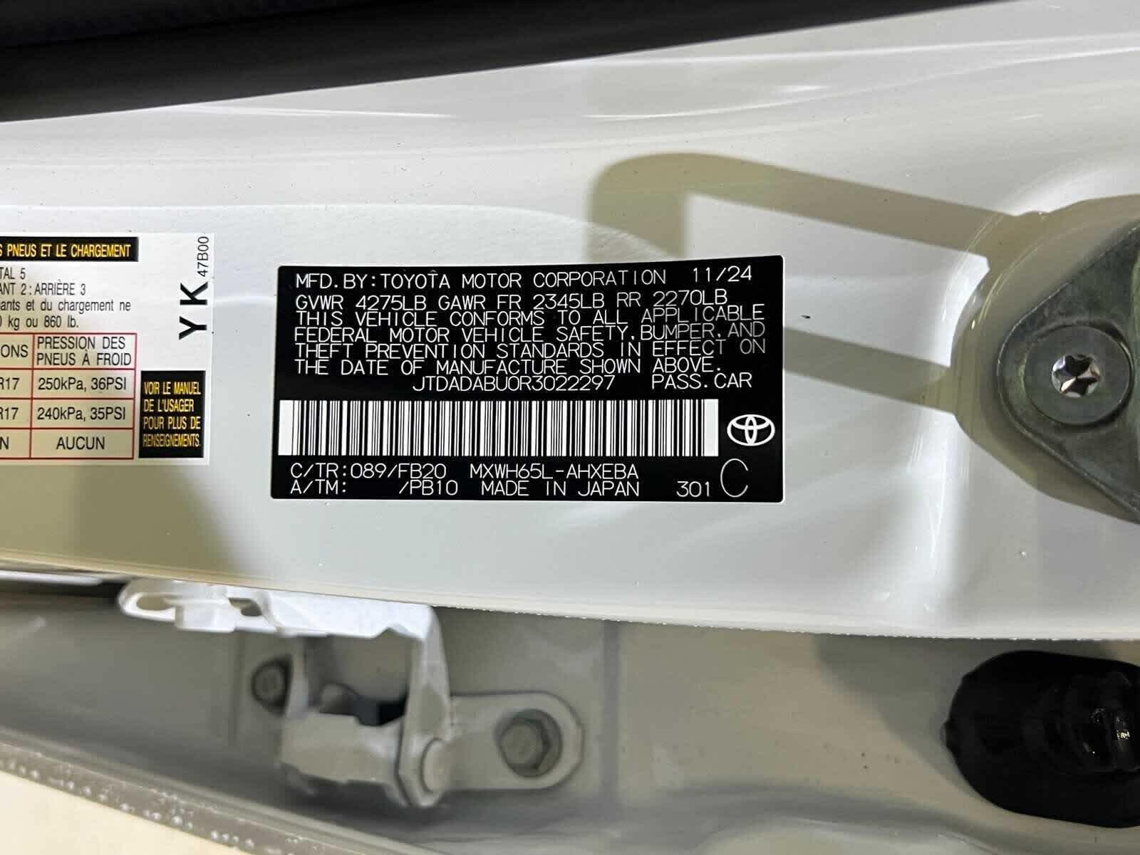 2024 Toyota Prius LE