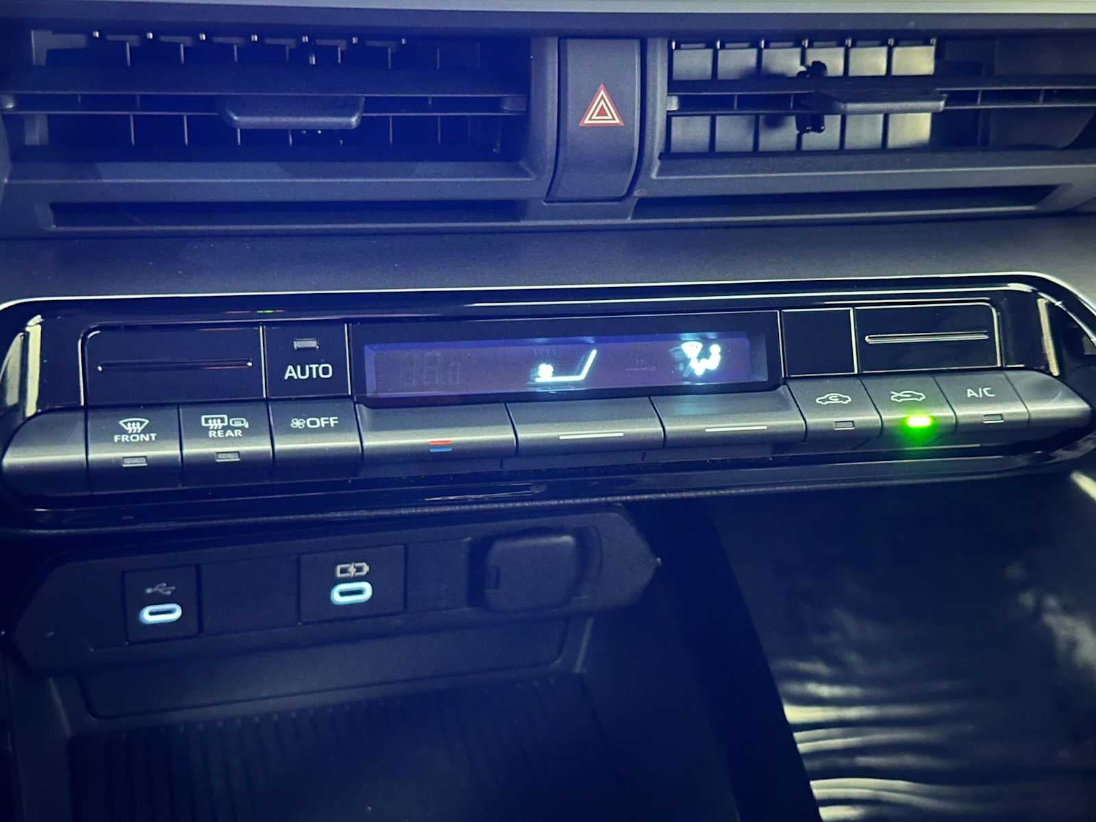 2024 Toyota Prius LE