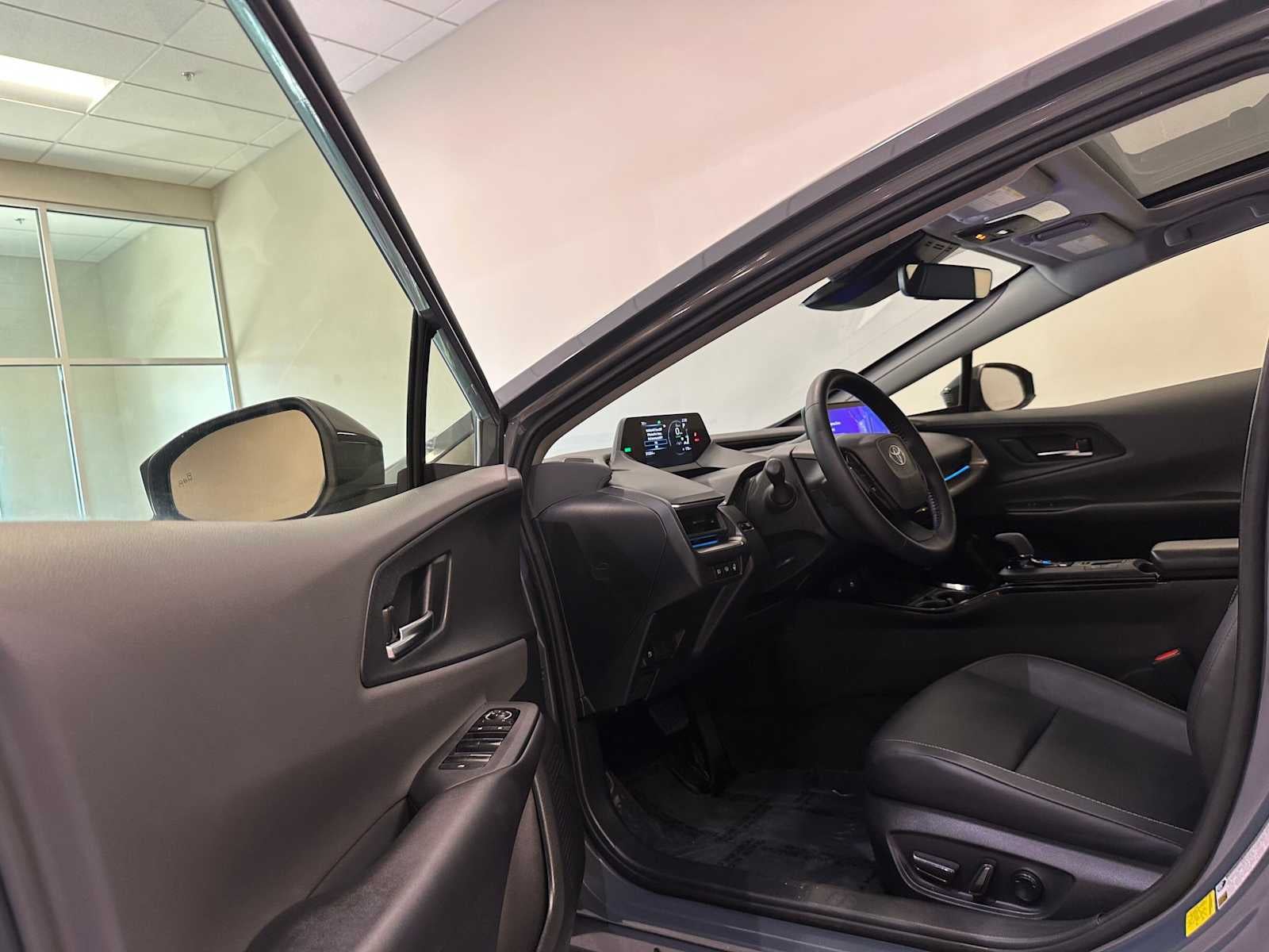 2023 Toyota Prius XLE