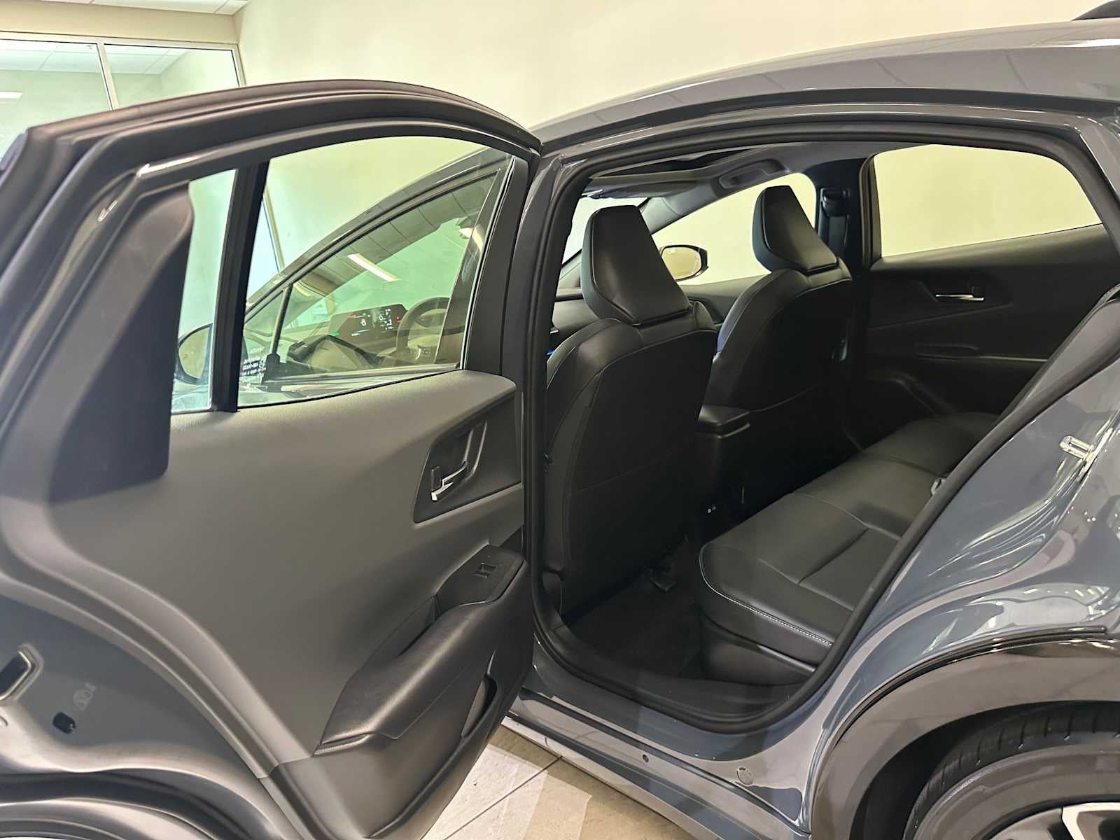 2023 Toyota Prius XLE