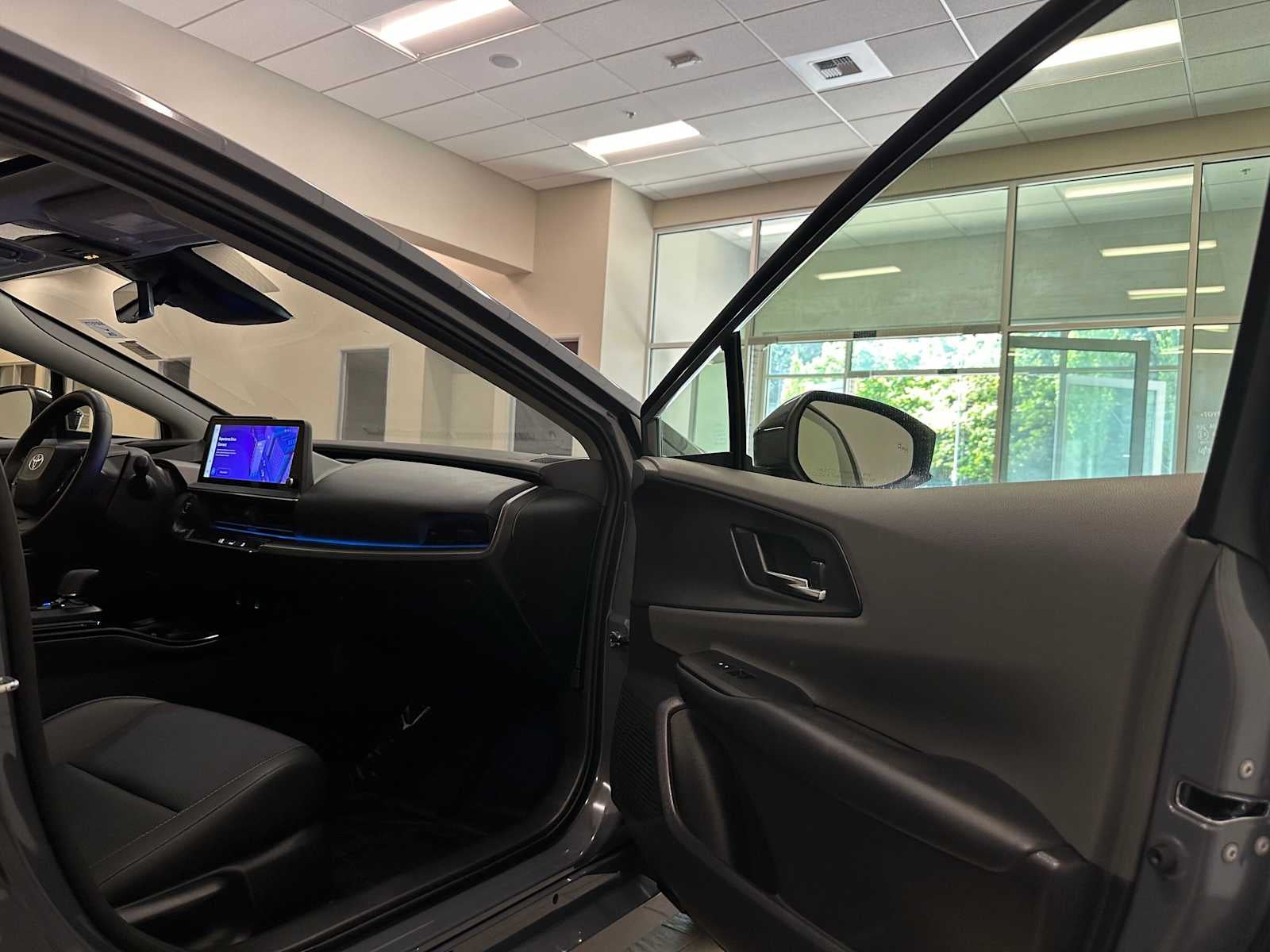 2023 Toyota Prius XLE