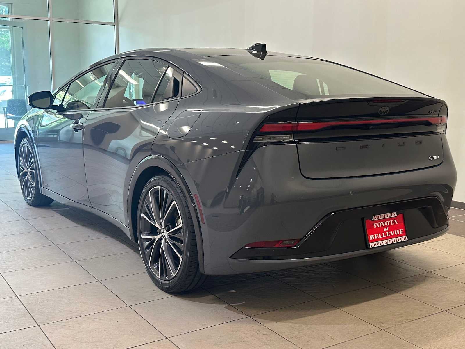 2023 Toyota Prius XLE