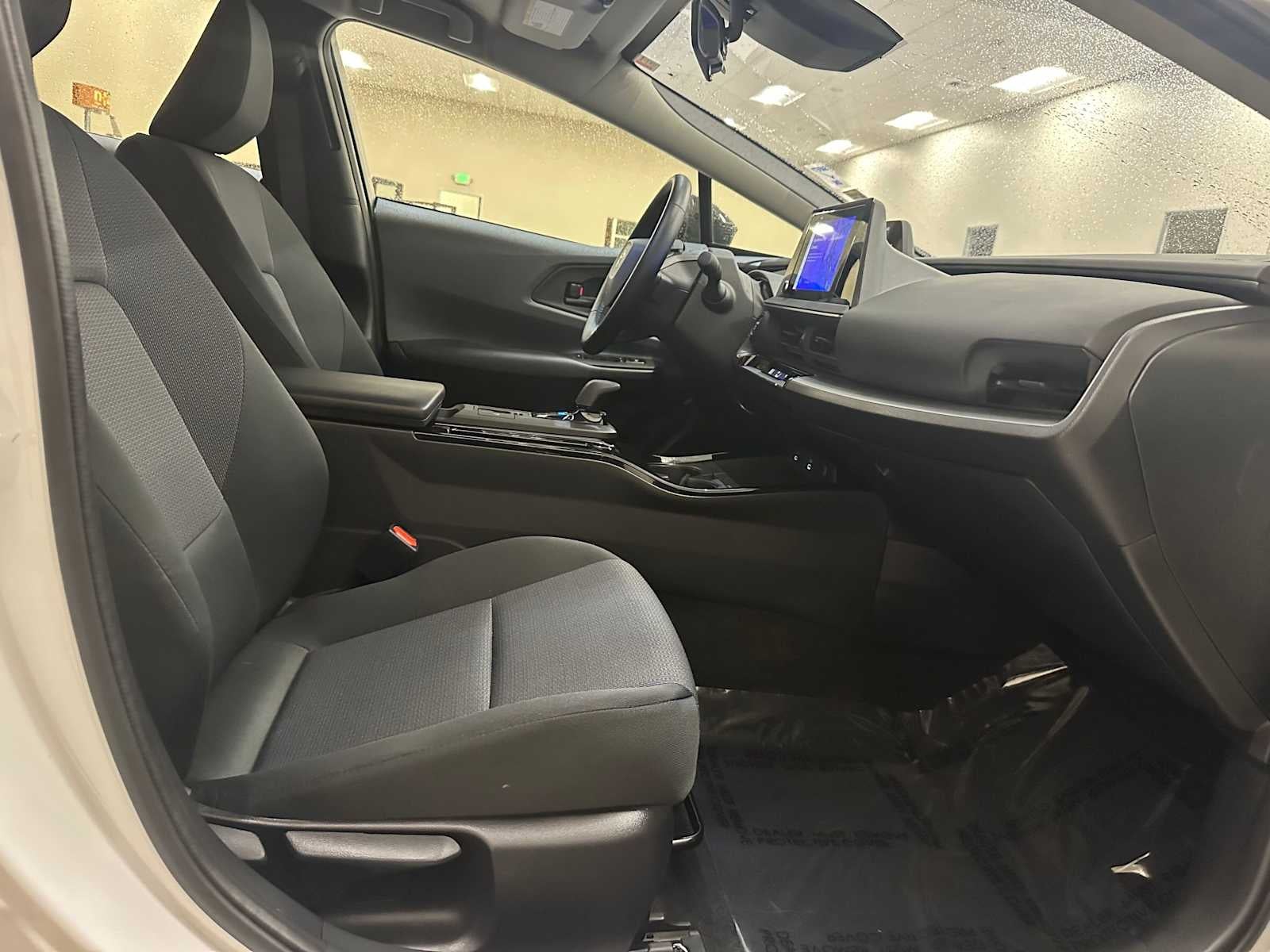 2024 Toyota Prius LE