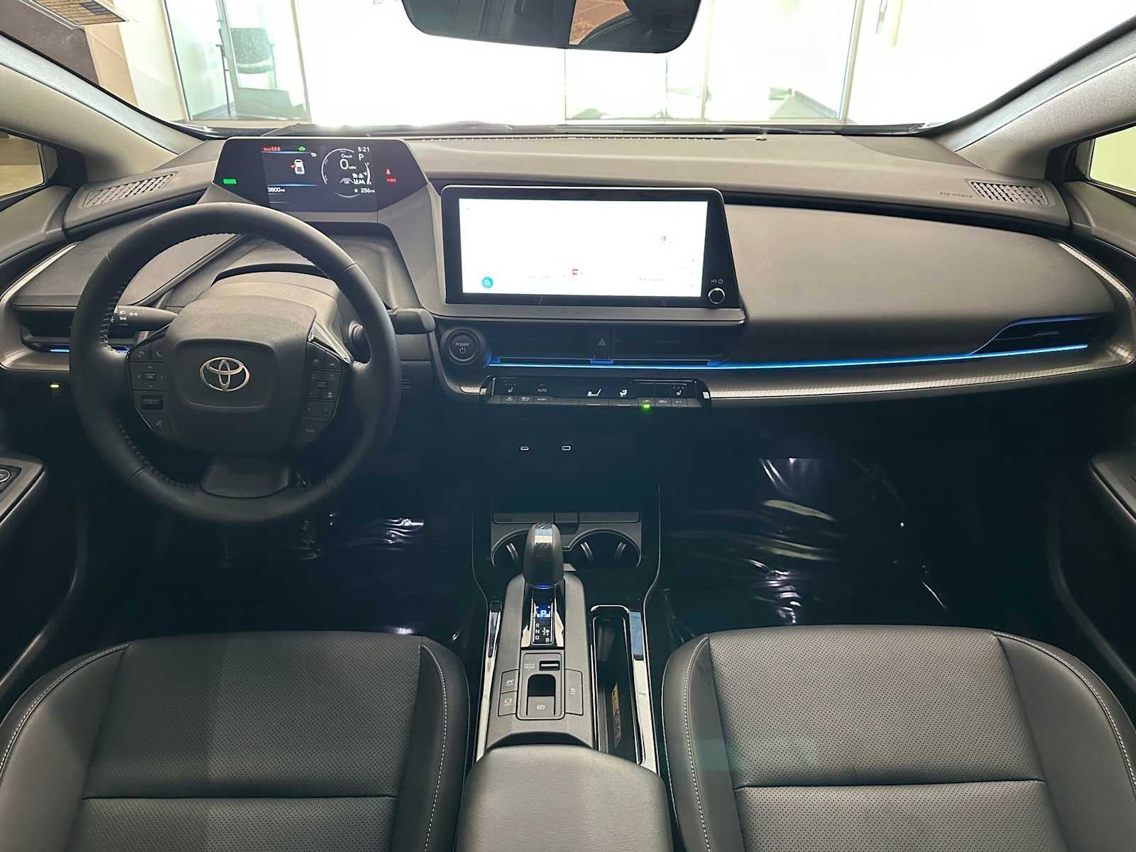 2025 Toyota Prius XLE