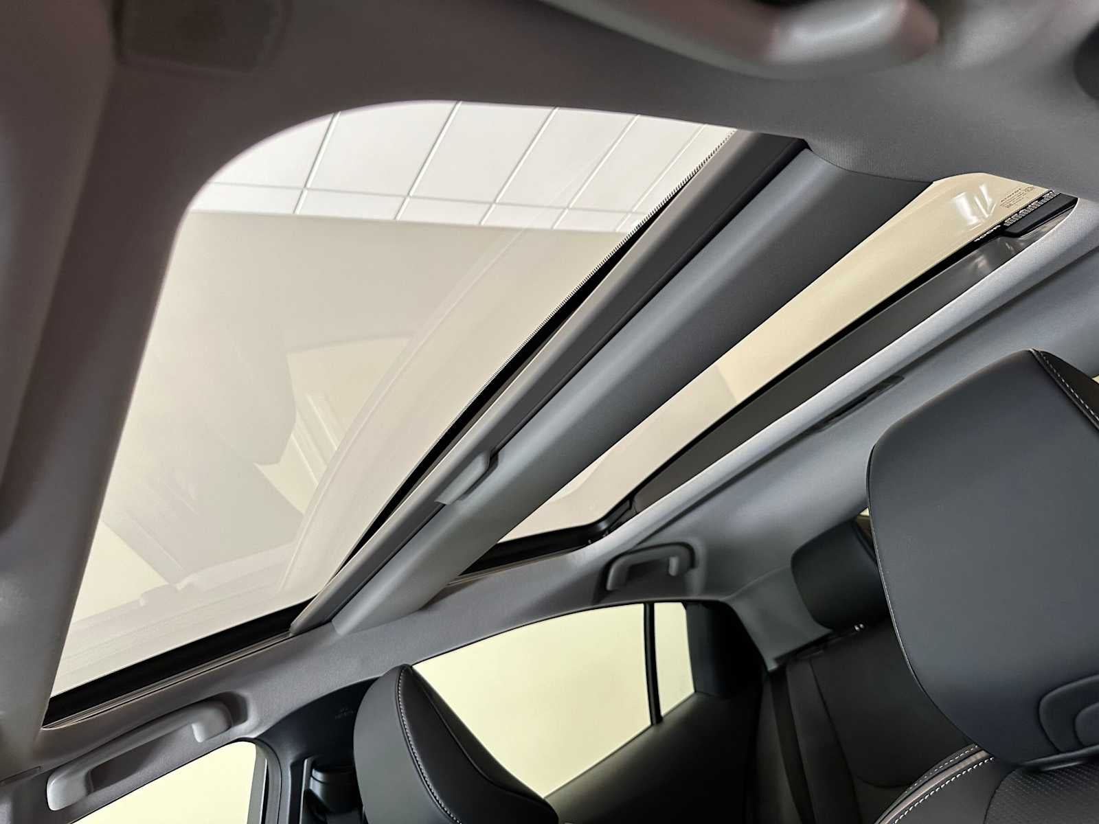 2025 Toyota Prius XLE
