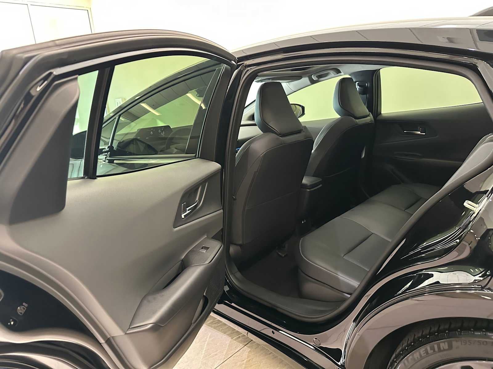 2025 Toyota Prius XLE