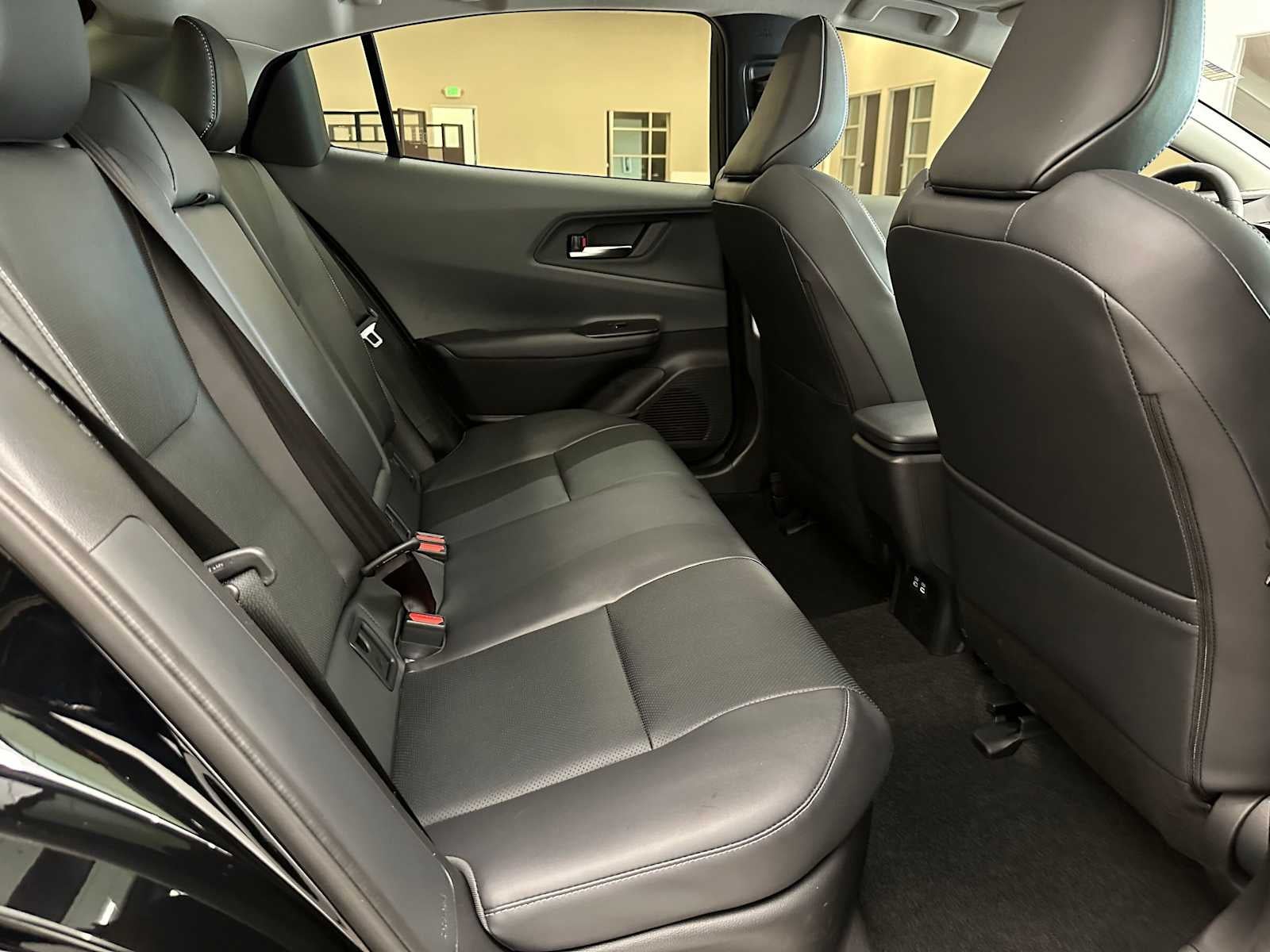 2025 Toyota Prius XLE