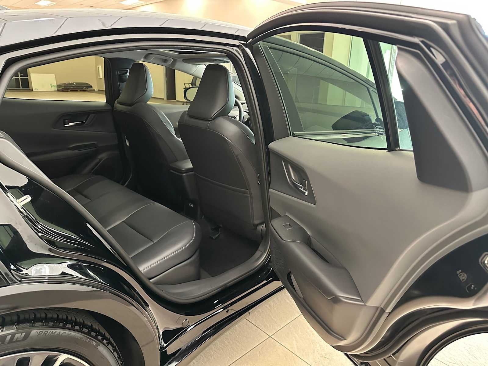 2025 Toyota Prius XLE