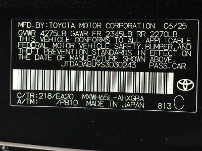 2025 Toyota Prius XLE