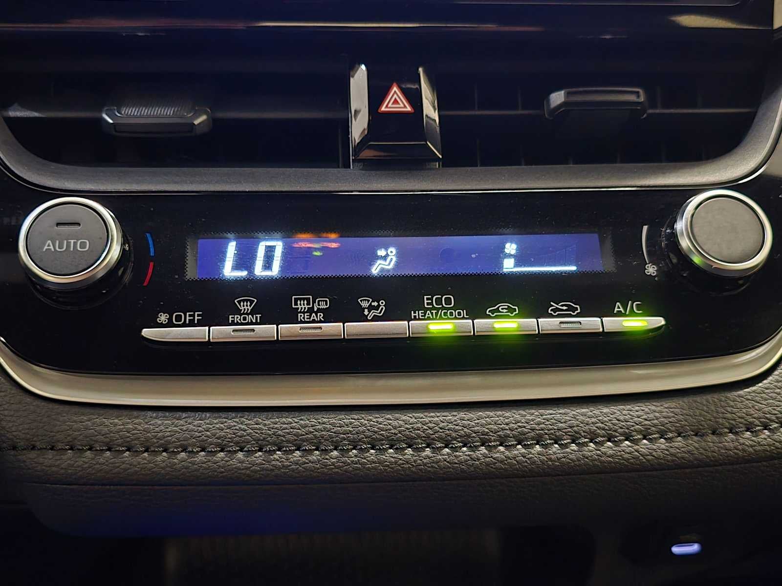 2025 Toyota Corolla Hybrid SE