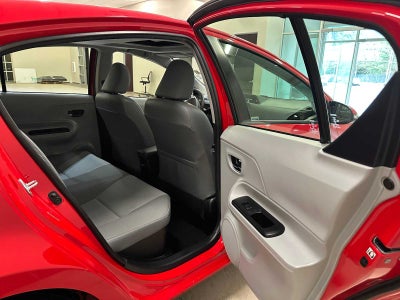 2014 Toyota Prius c Four