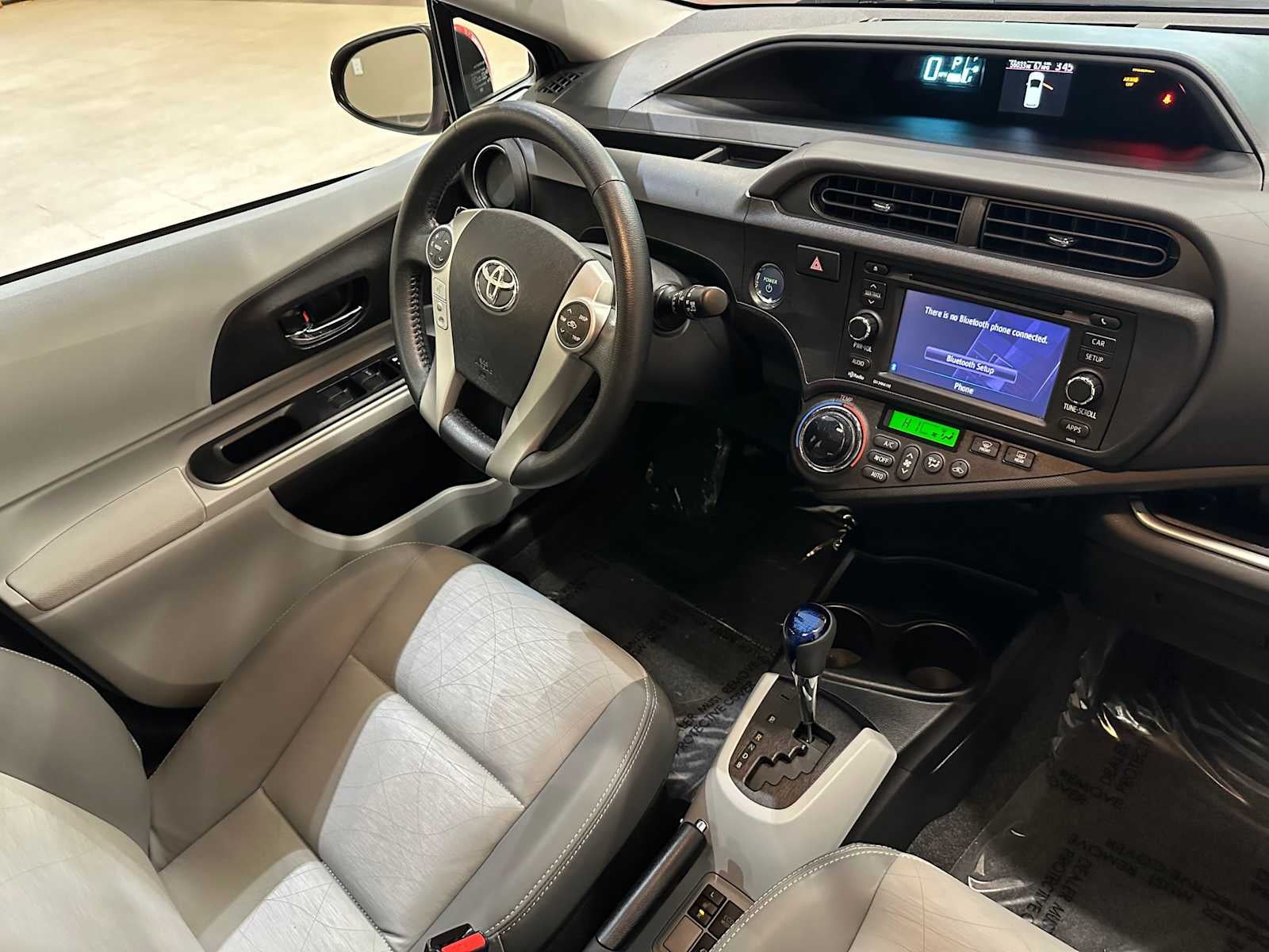 2014 Toyota Prius c Four