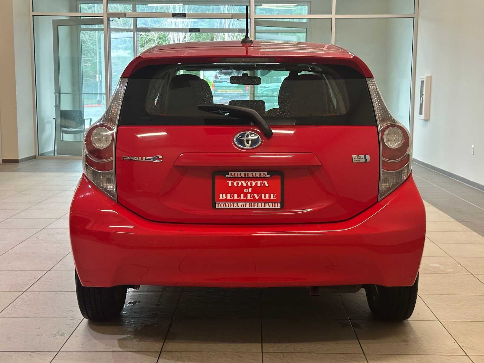 2014 Toyota Prius c Four