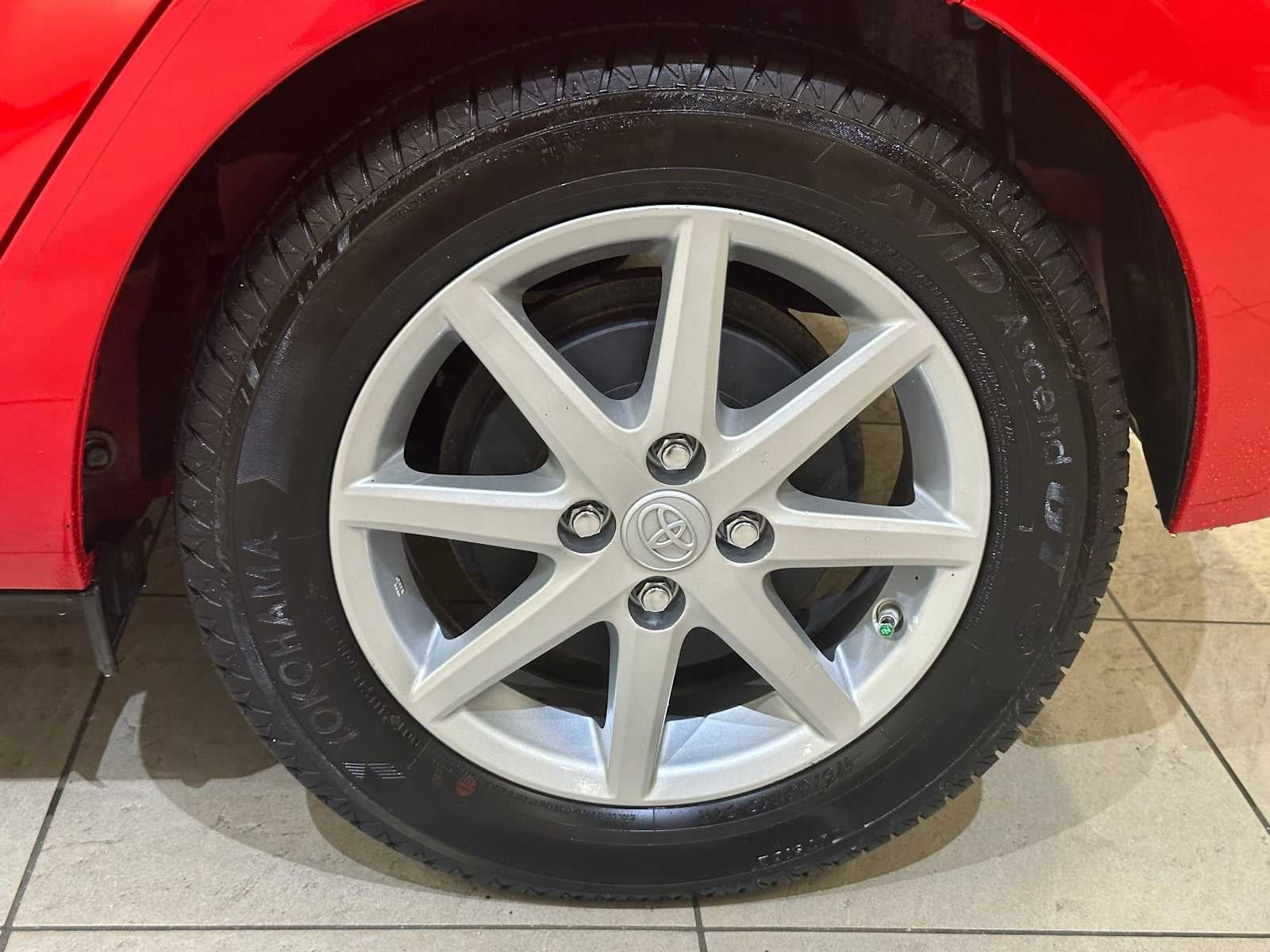 2014 Toyota Prius c Four