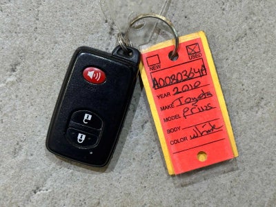 2010 Toyota Prius II