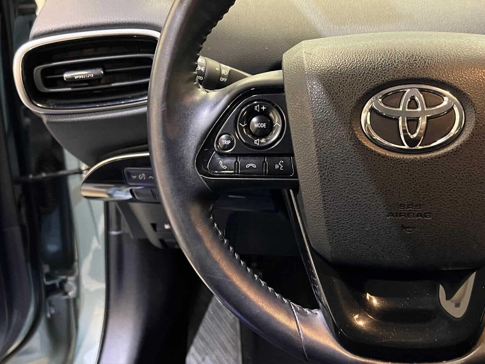 2022 Toyota Prius XLE